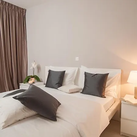 Deja Views - Znjan Apartman *