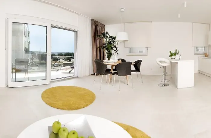 Deja Views - Znjan *